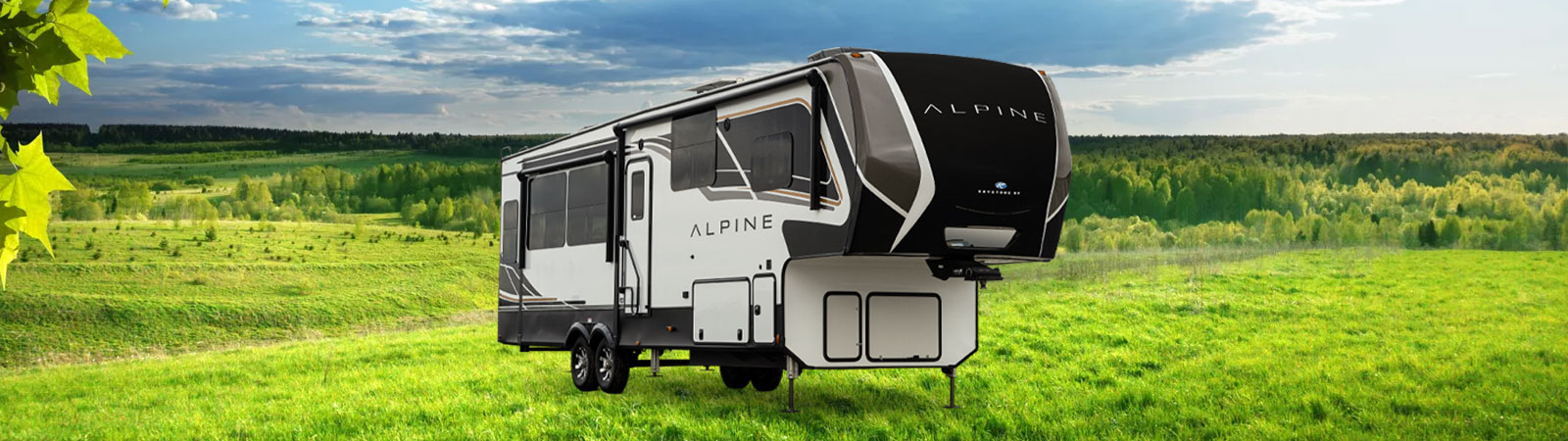 New Keystone RV Alpine Fifth Wheel for Sale in Beloit Kansas USA